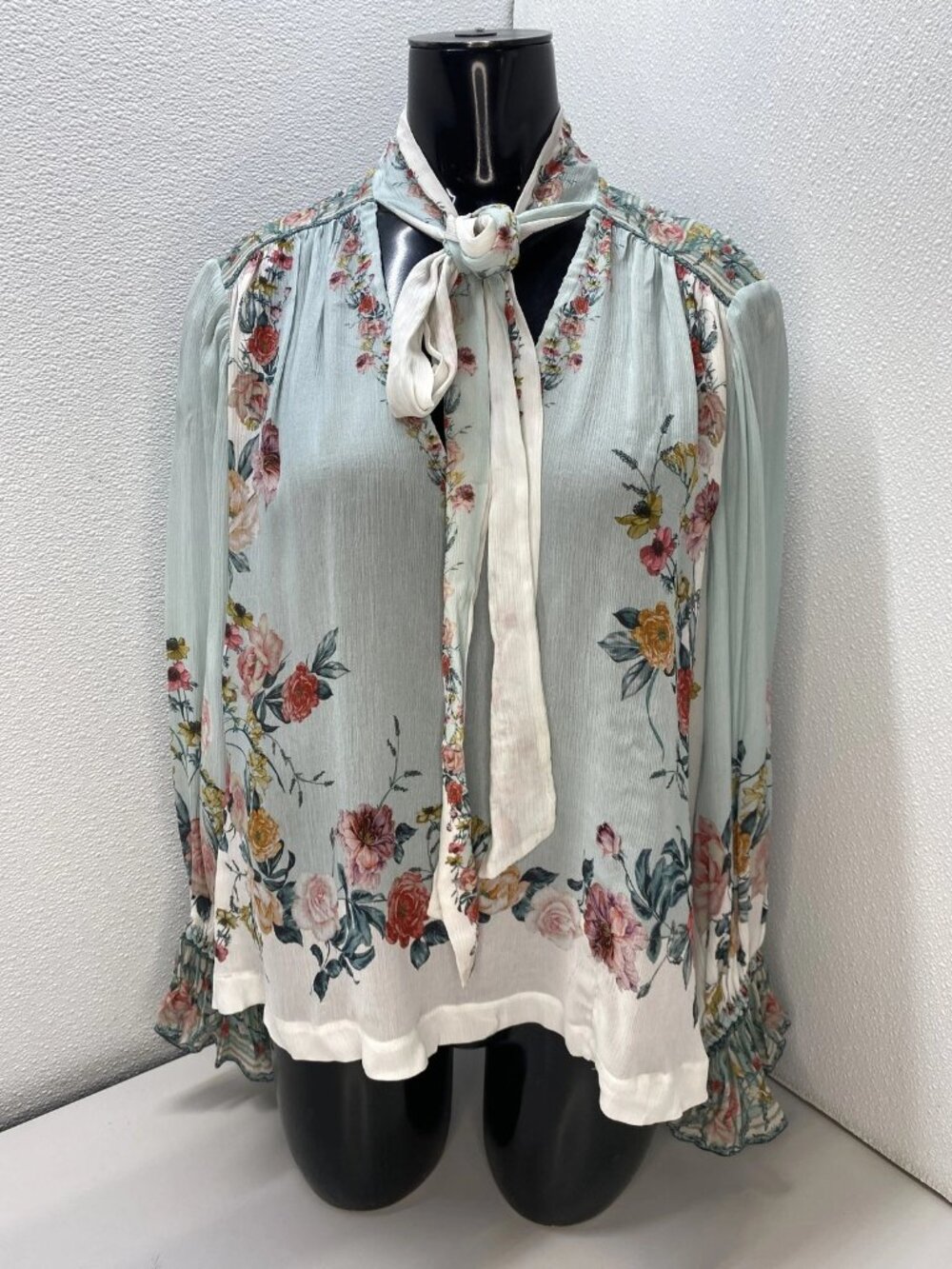 Ranna Gill Womens Blouse Top Blue/Multi Size S Isola Neck Tie Jade Rose